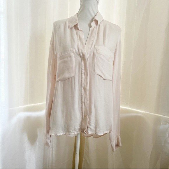 Blush pink button down shirt Size Large - Picture 2 of 8
